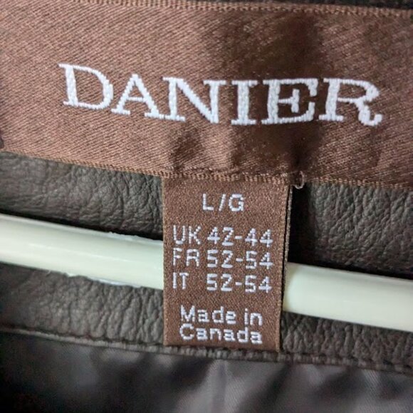 New Leather Jacket Danier - Picture 8 of 15